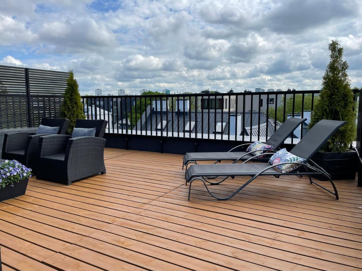 City Terrace Apartment Avangard - Large Private Roof Terrace Tallinn Eksteriør billede